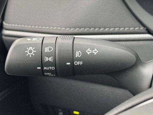 Certified 2023 Toyota Venza Nightshade AWD/4WD image 23