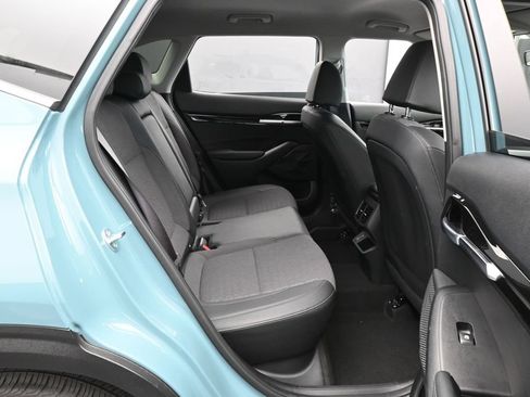Used 2024 Kia Seltos S FWD image 35