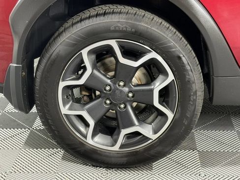 Used 2014 Subaru Crosstrek 2.0i Premium w/ Moonroof Package AWD/4WD image 14