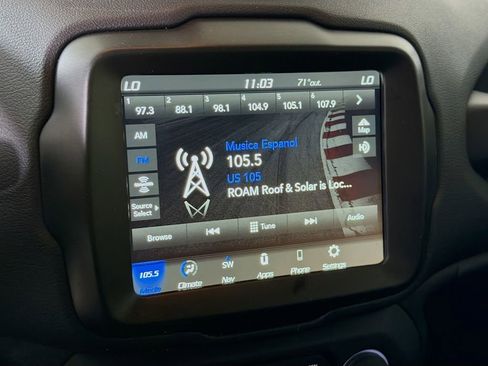 Used 2023 Jeep Renegade Latitude AWD/4WD image 16