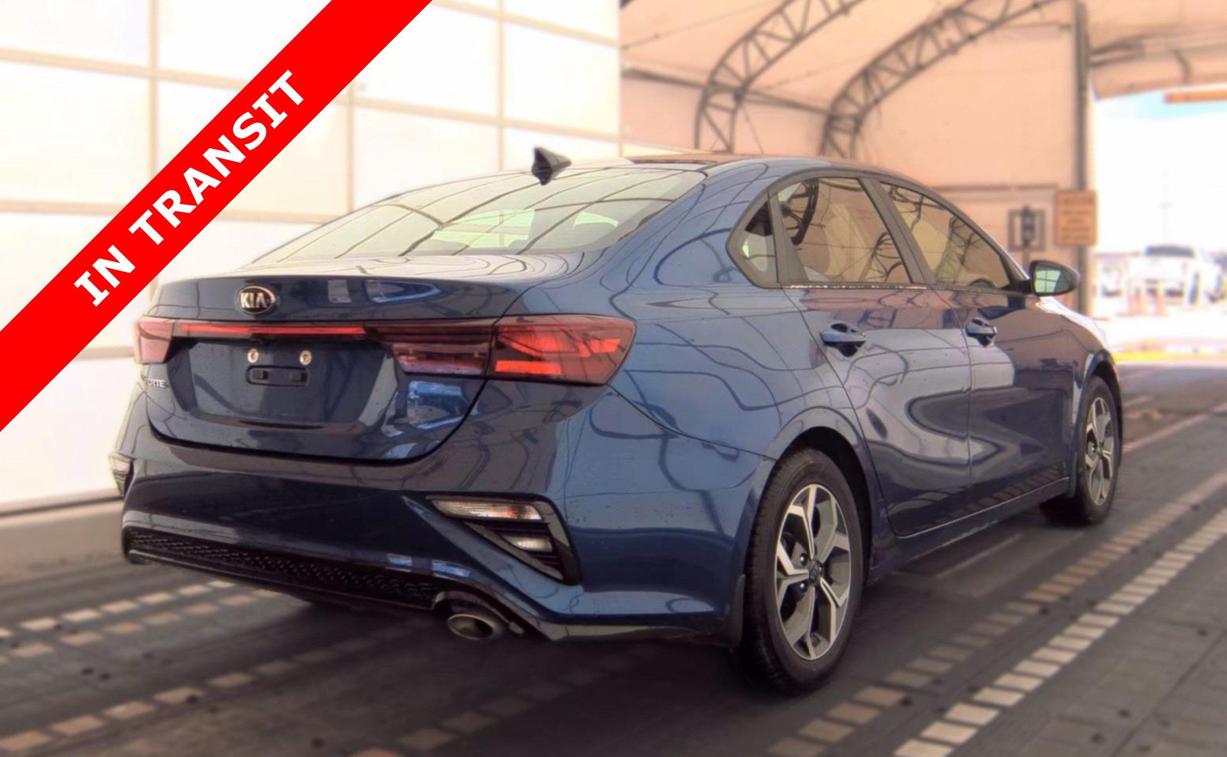 Used 2020 Kia Forte LXS FWD image 5