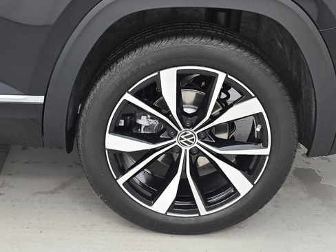 New 2026 Volkswagen Atlas SEL Premium R-Line AWD/4WD image 35