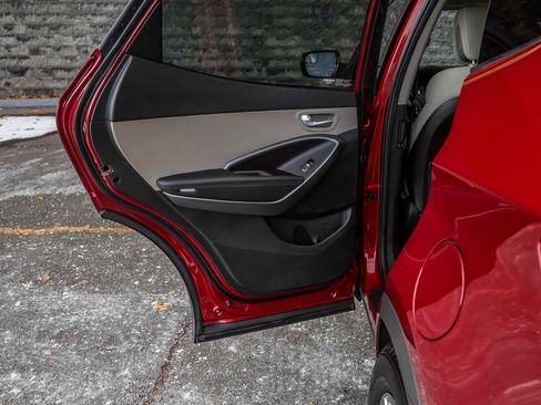 Used 2017 Hyundai Santa Fe Sport w/ Cargo Package image 19