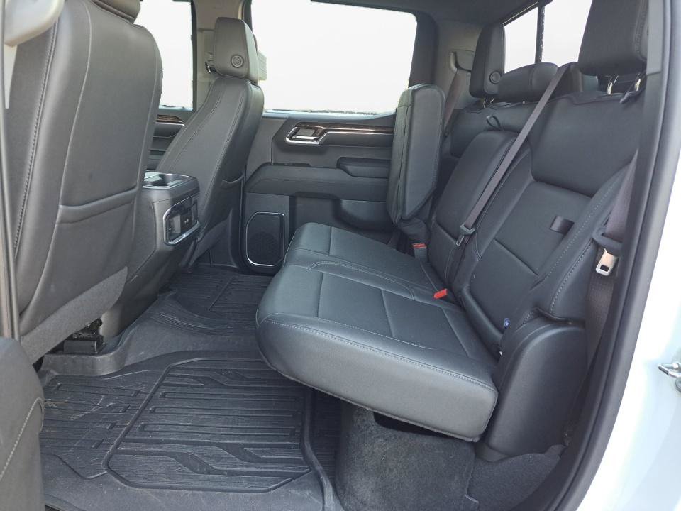 Used 2024 GMC Sierra 1500 Elevation w/ Elevation Premium Package AWD/4WD image 11