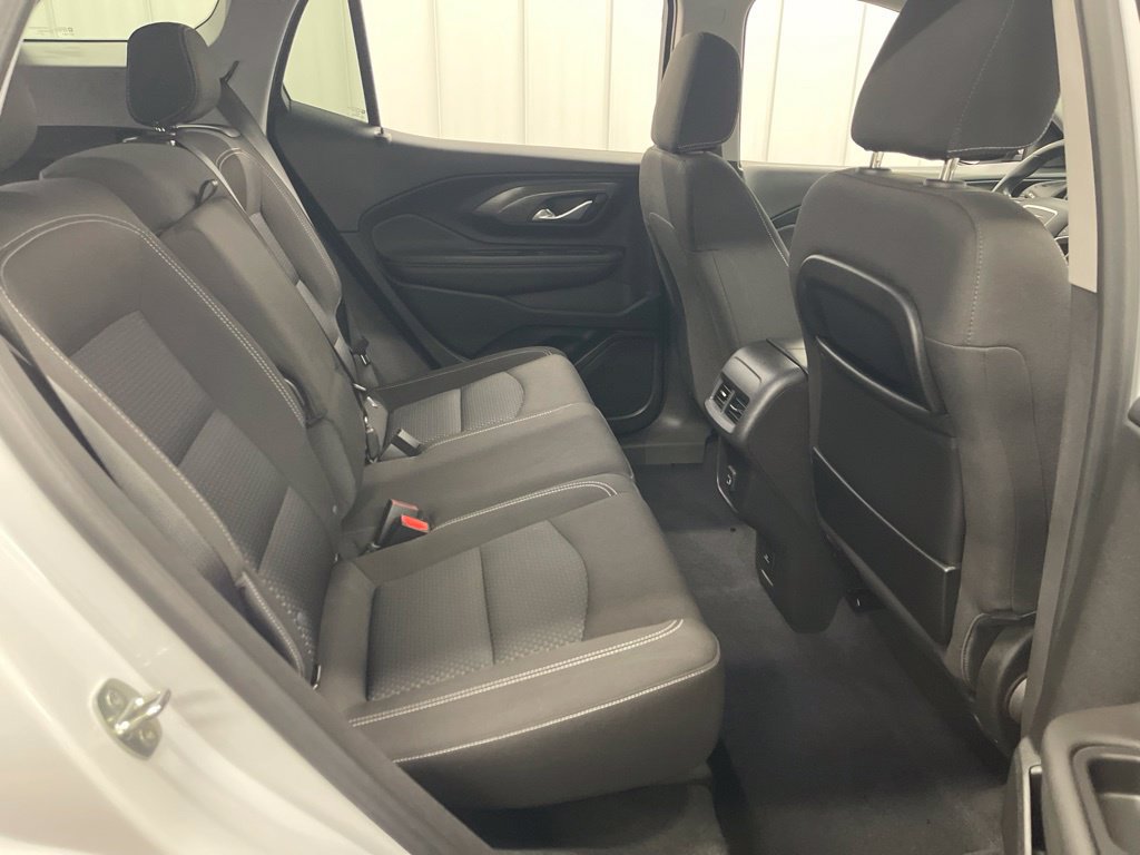 Used 2022 GMC Terrain SLE w/ Driver Convenience Package AWD/4WD image 17