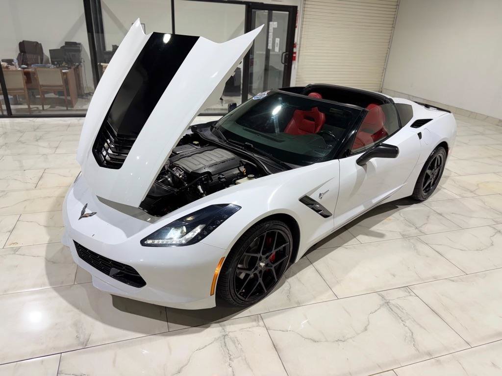 Used 2017 Chevrolet Corvette Stingray Coupe w/ 1LT RWD image 5