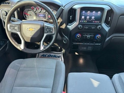 Used 2019 Chevrolet Silverado 1500 LT w/ Convenience Package AWD/4WD image 19