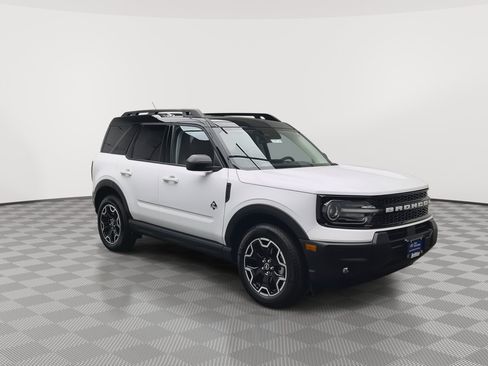 Used 2025 Ford Bronco Sport Outer Banks image 36