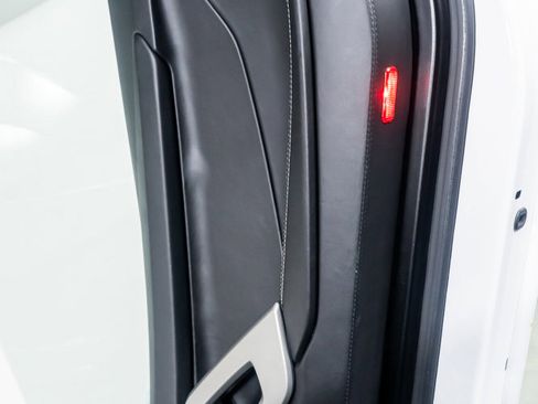 Used 2015 Lamborghini Aventador LP 700-4 image 41