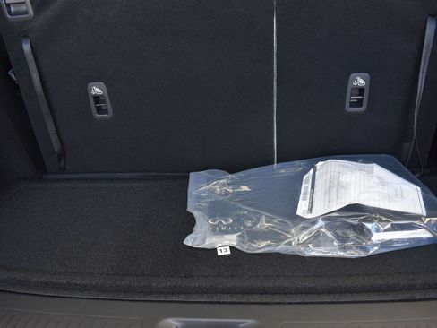 Certified 2026 INFINITI QX60 Pure w/ Cargo Package FWD image 21