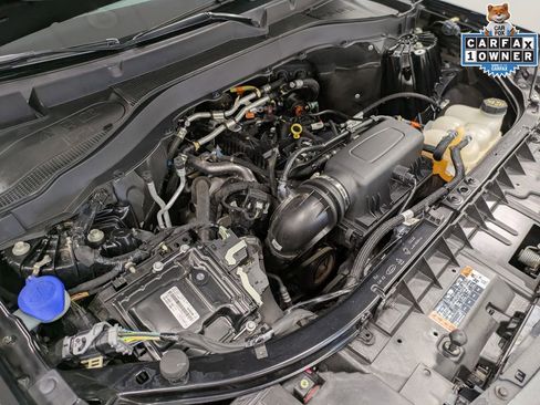 Used 2022 Ford Explorer XLT w/ Equipment Group 202A image 31