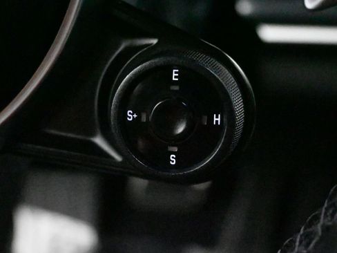 Used 2020 Porsche Panamera 4 image 41