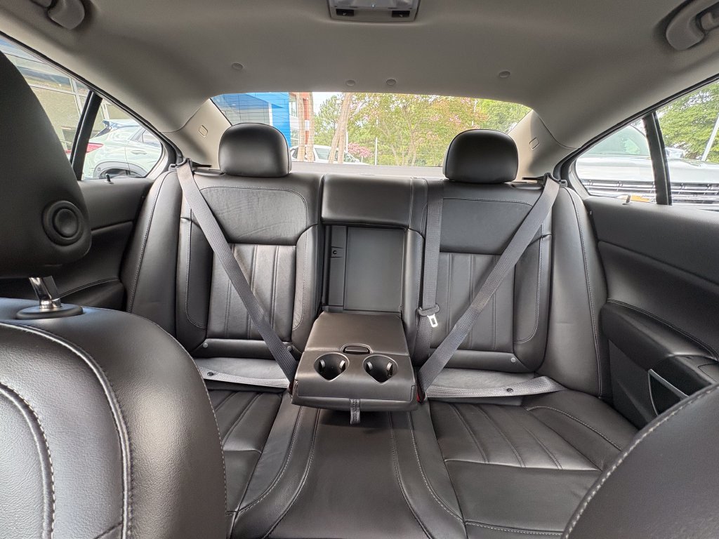 Used 2017 Buick Regal Sport Touring FWD image 13