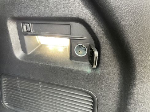 Used 2025 Ford Explorer Active image 41