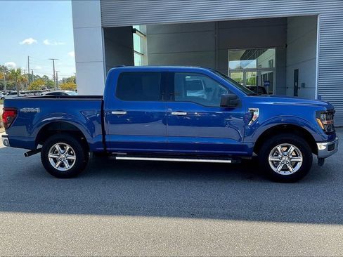 Used 2025 Ford F150 XLT w/ Equipment Group 301A Standard AWD/4WD image 7