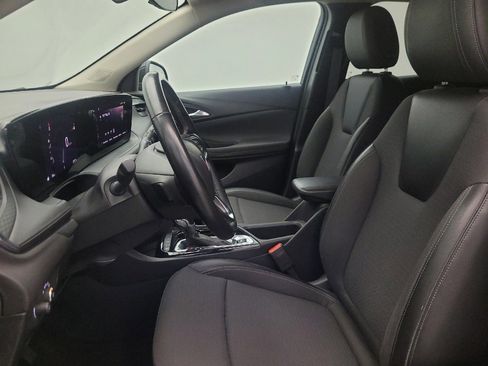 Used 2024 Buick Encore GX Preferred FWD image 17