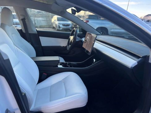 Used 2020 Tesla Model 3 Long Range image 23