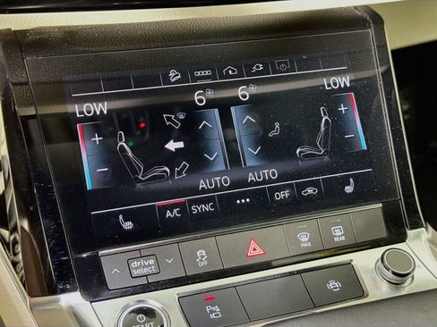 Certified 2024 Audi Q8 e-tron Premium AWD/4WD image 16