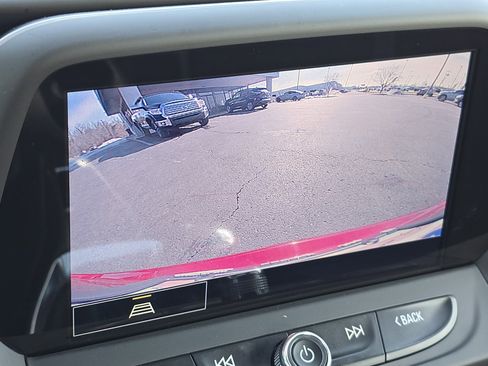 Used 2021 Chevrolet Camaro SS image 17