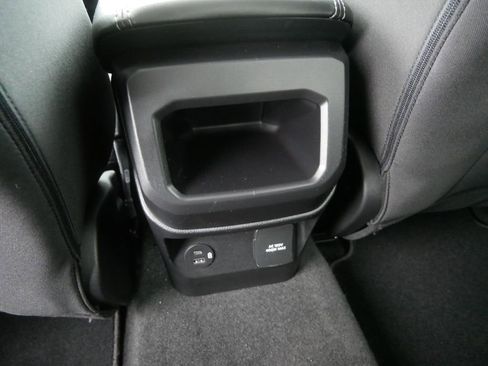 Used 2024 Ford Ranger XLT image 16