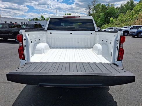 Used 2023 Chevrolet Silverado 1500 LT AWD/4WD image 29