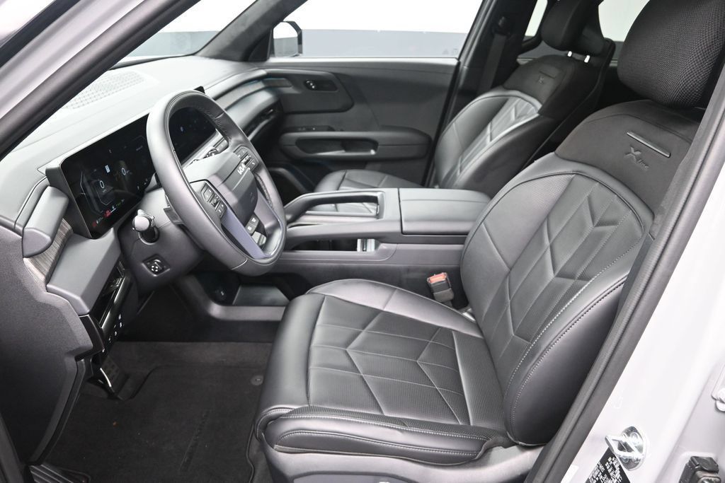 Used 2027 Kia Telluride X-Line SX Prestige AWD/4WD image 16