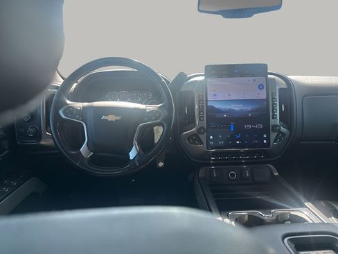 Used 2018 Chevrolet Silverado 2500 LTZ w/ Duramax Plus Package image 22