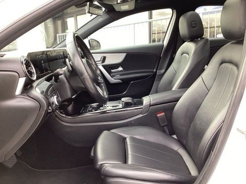Used 2019 Mercedes-Benz A 220 4MATIC image 21