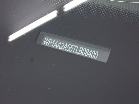 New 2026 Porsche Macan image 35