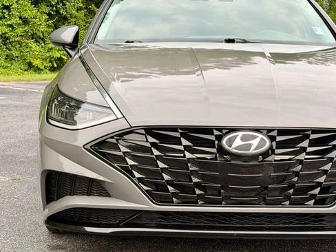 Used 2022 Hyundai Sonata SEL w/ Cargo Package FWD image 13