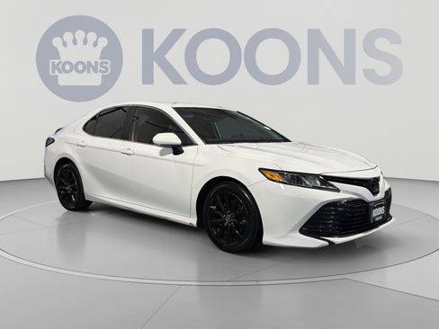 Used 2020 Toyota Camry LE w/ Convenience Package AWD/4WD image 10