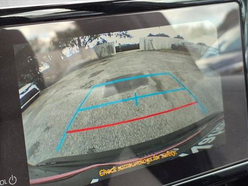 Used 2025 Toyota Corolla LE FWD image 13