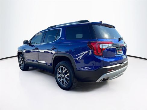 Used 2023 GMC Acadia SLT w/ Technology Package image 5