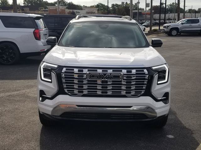 New 2027 GMC Terrain Denali w/ LPO, Black Badging Package AWD/4WD image 5