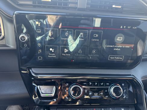 Used 2022 GMC Sierra 1500 AT4 w/ AT4 Premium Package AWD/4WD image 25