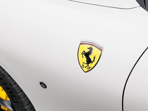Used 2025 Ferrari Roma Spider image 12