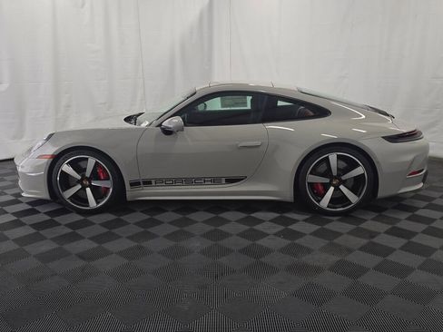 New 2026 Porsche 911 Carrera 4S image 2
