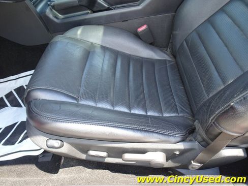 Used 2006 Ford Mustang GT RWD image 24