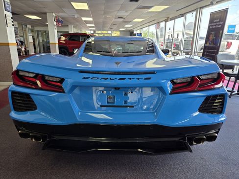 Certified 2023 Chevrolet Corvette Stingray Coupe w/ 1LT RWD image 4