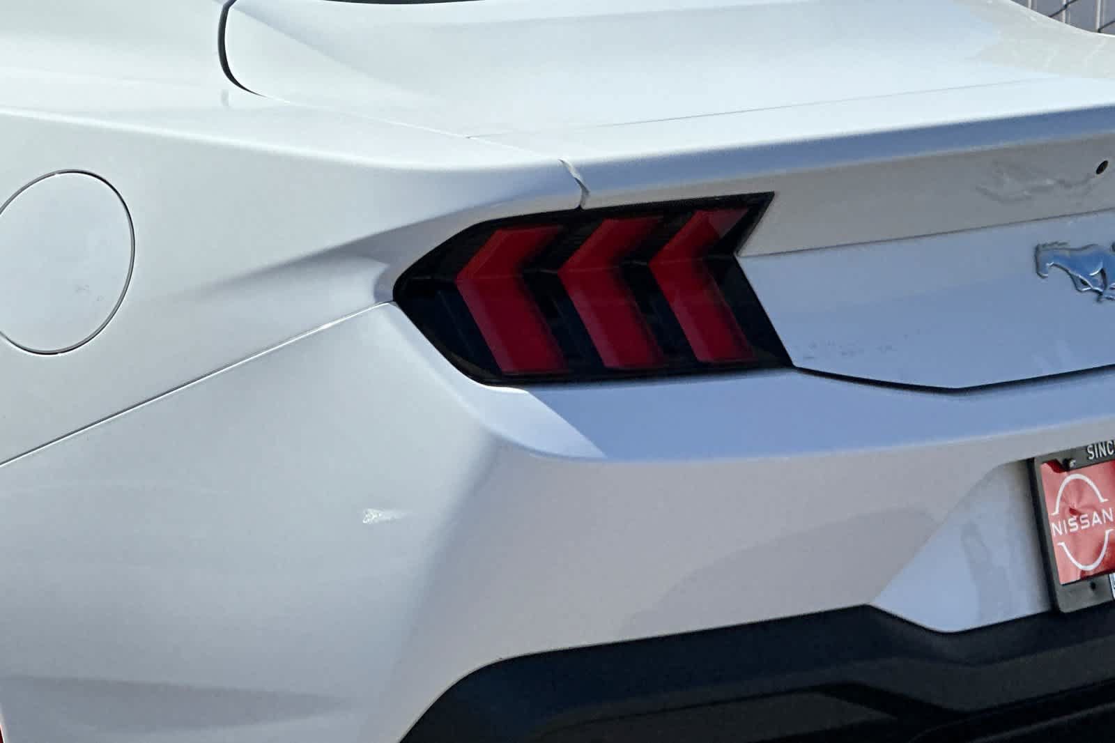 Used 2024 Ford Mustang Coupe RWD image 13