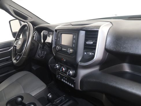Used 2024 RAM 3500 SLT w/ Quick Order Package 2YG SLT AWD/4WD image 36
