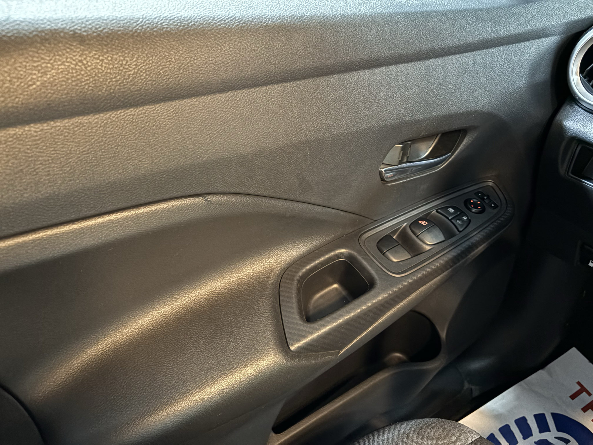 Used 2023 Nissan Versa SV FWD image 20