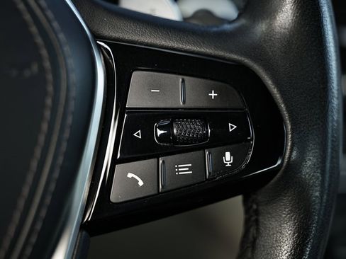 Used 2023 BMW 530i xDrive w/ Convenience Package image 34