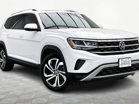 Used 2021 Volkswagen Atlas SEL Premium image 12