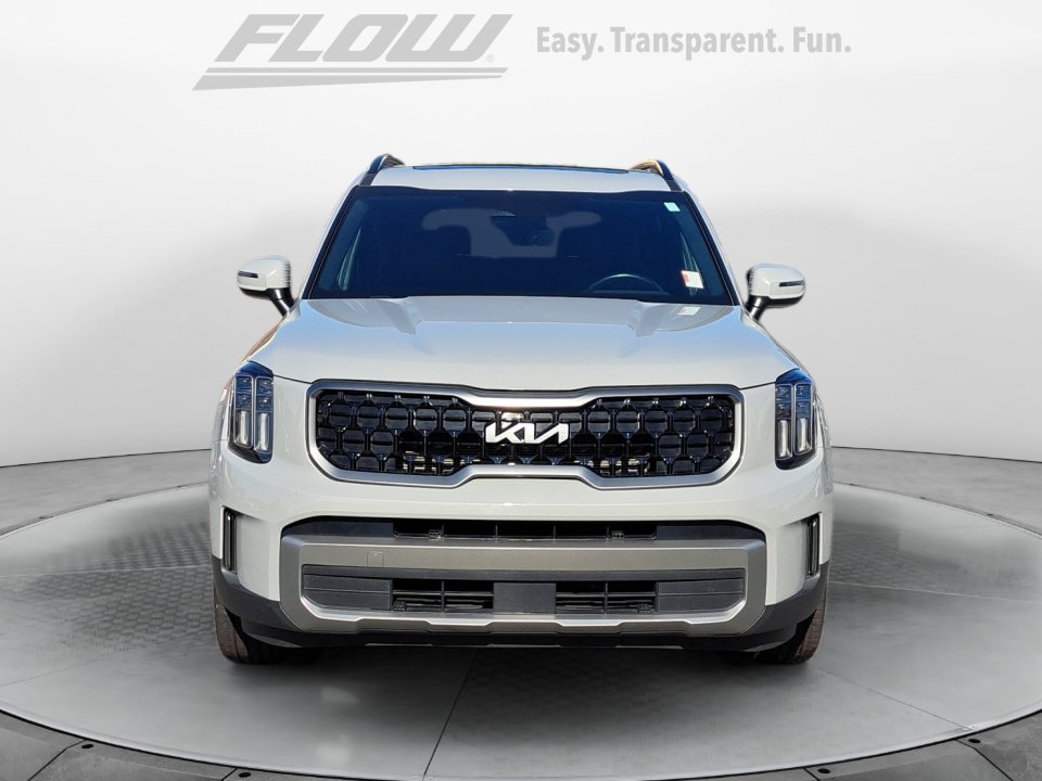 Used 2023 Kia Telluride EX X-Line AWD/4WD image 3