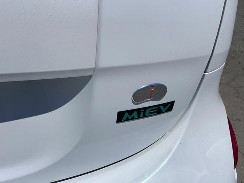 Used 2012 Mitsubishi i ES RWD image 44
