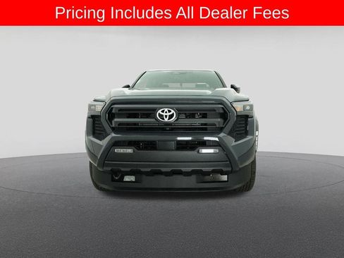 Used 2026 Toyota Tacoma SR5 RWD image 31