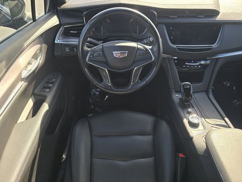 Used 2020 Cadillac XT5 Luxury w/ LPO, Floor Liner Package AWD/4WD image 34