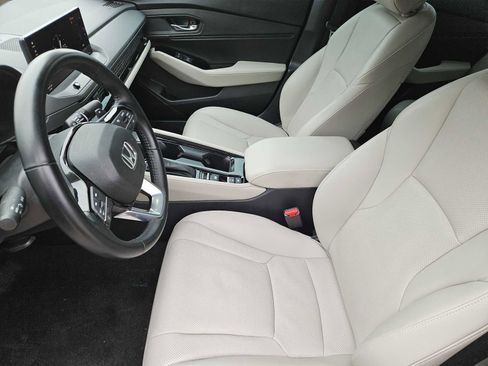 Used 2024 Honda Accord Touring image 13