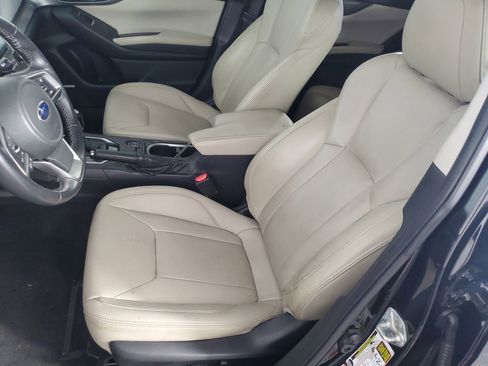 Used 2017 Subaru Impreza 2.0i Limited image 12